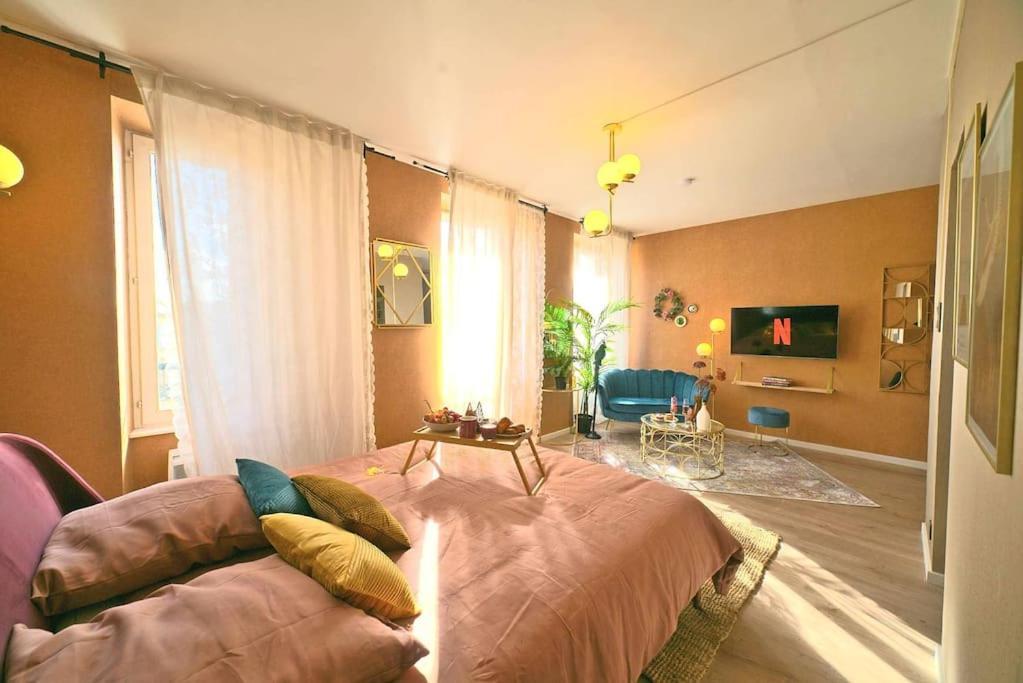 Luxury Room Jacuzzi Centre Ville Haut De Gamme Mulhouse Buitenkant foto
